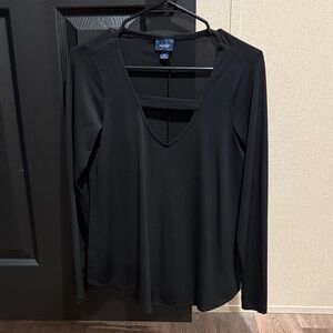 Lush Black V-Neck Long Sleeve Top
